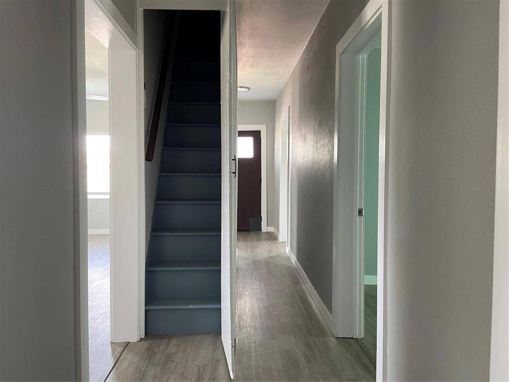 The staircase, concealed for maximum privacy and convenience, goes up to the most exquisite room.