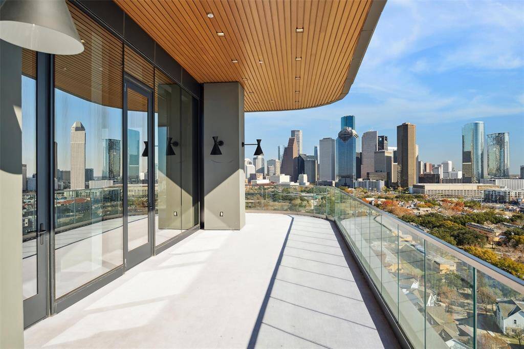 Residences the Allen private terraces for individual or group entertainment.