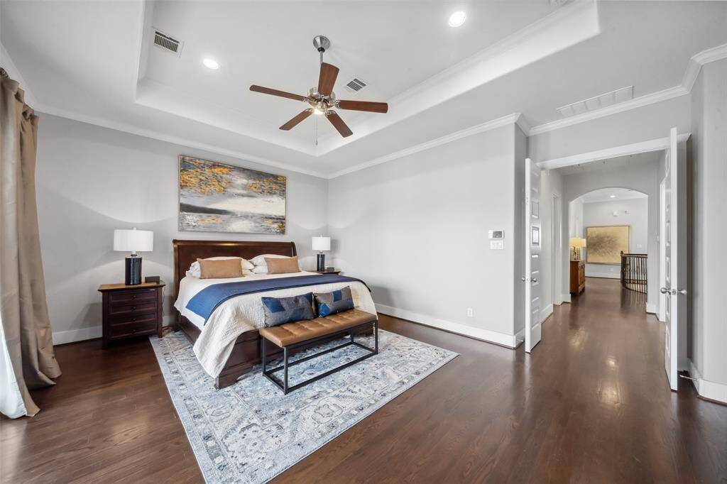 Be sure to check out our 3D tour.