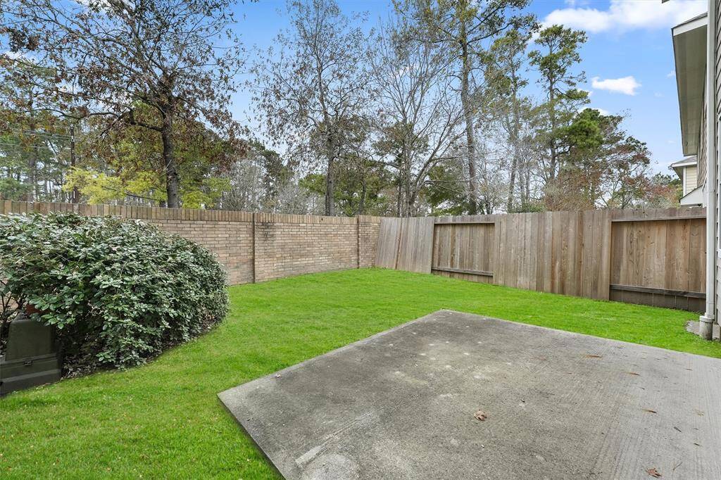 Modest sized low maintenance yard. Grass digitally enhanced.