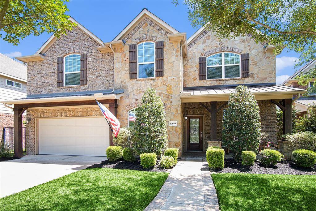 Welcome home to Channel Hill, a quiet cul-de-sac in First Bend!