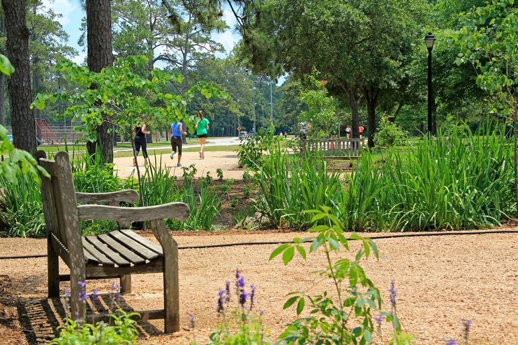 Memorial Park is just up the street for golf, biking,running, softball, tennis