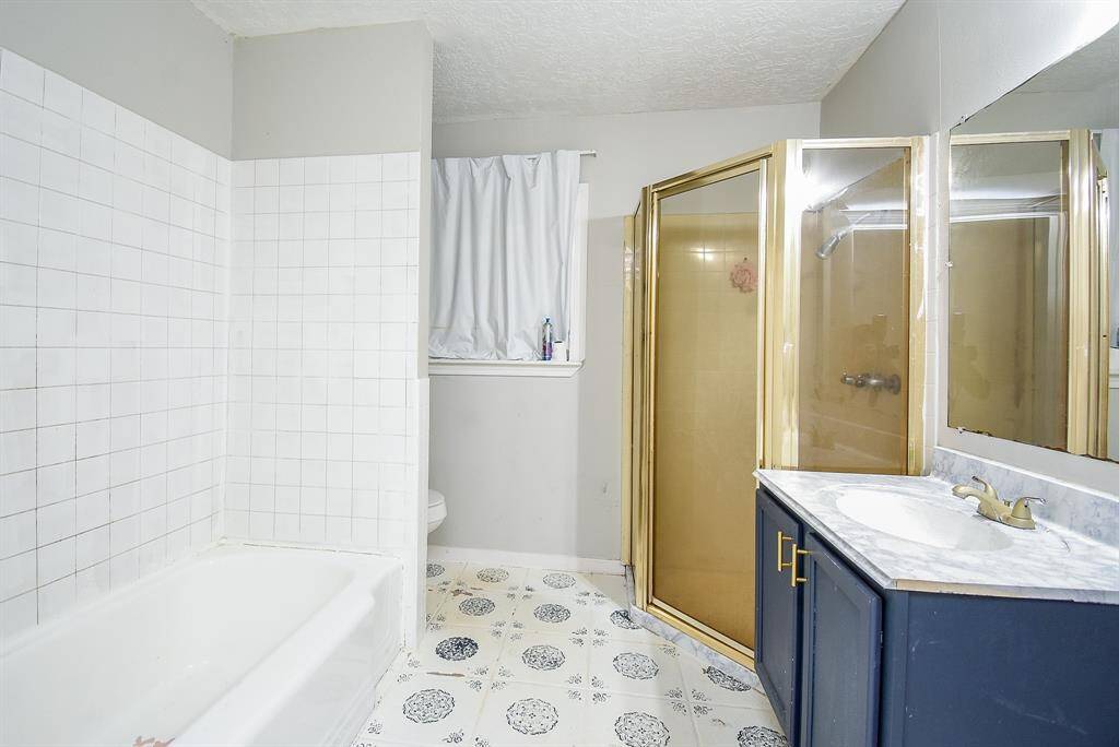 Secondary Bathroom