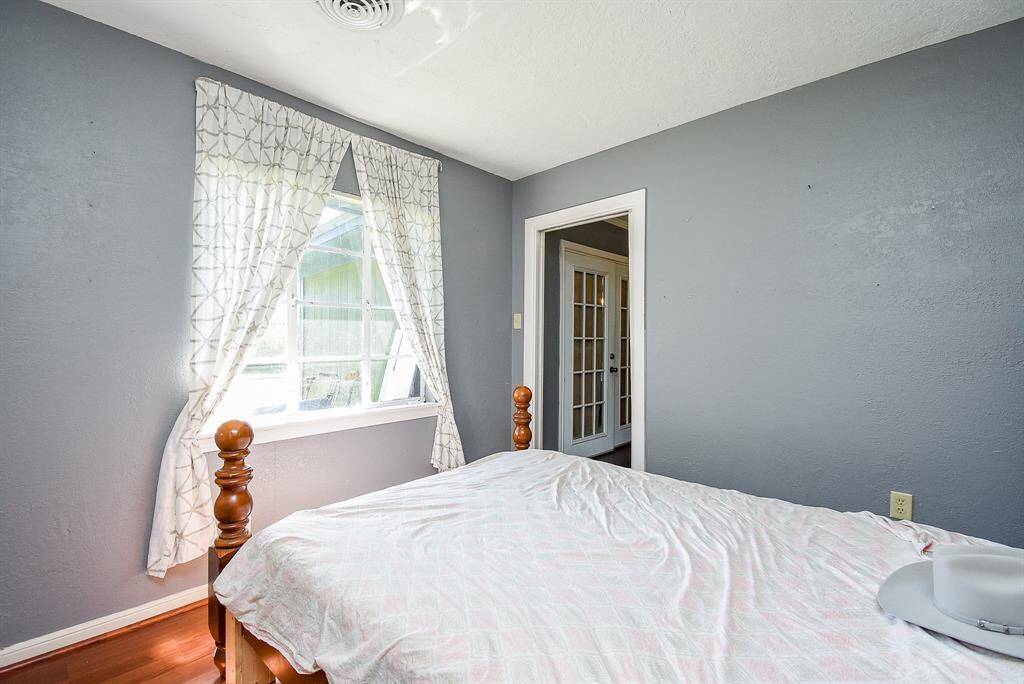 Extra Room