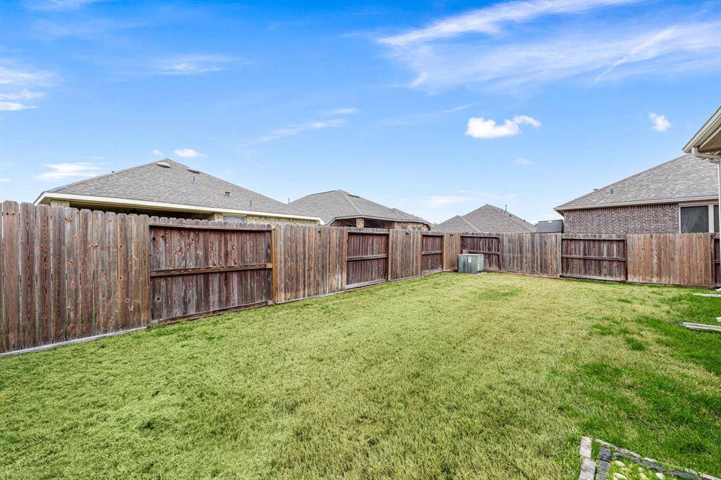 Perfect for your outdoor living space, patio furniture, bbq pit, and so much more. The possibilities are endless!