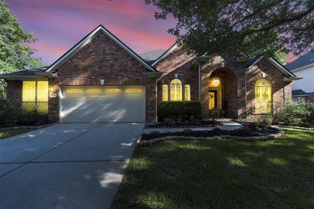 A Pristine Home with all the bells & whistles...