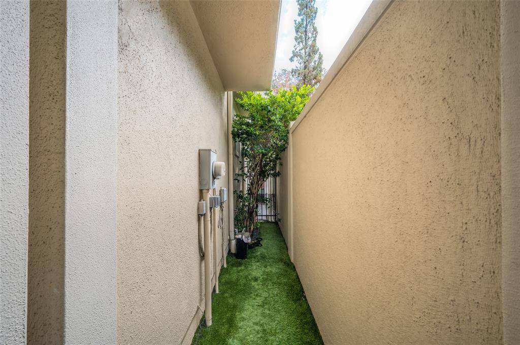 Side yard space.