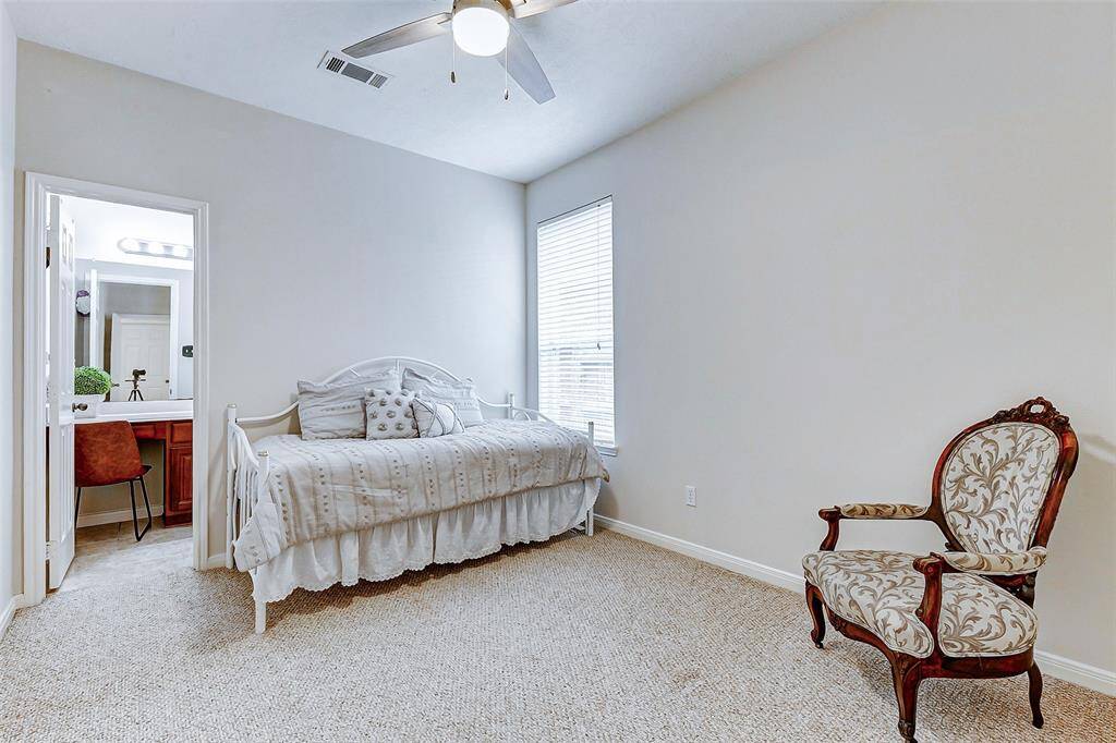 Bedroom 2 (Down).
