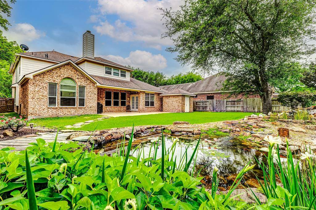 Your backyard Oasis awaits!