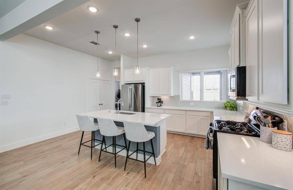 The heart of the home is truly this kitchen.