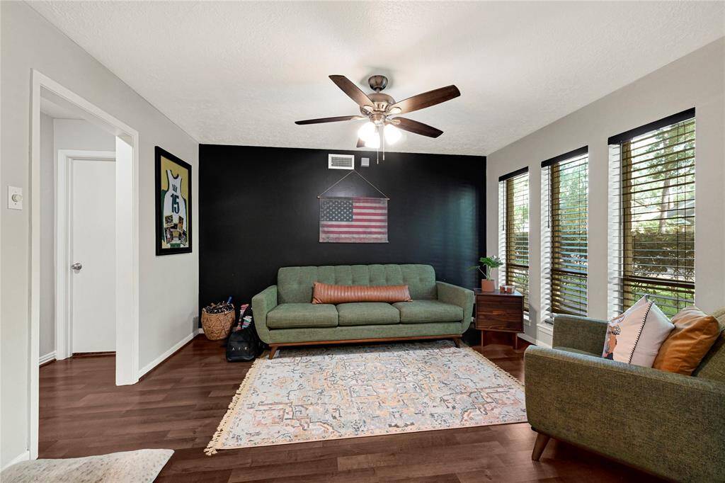 Formal dining/office/seating area