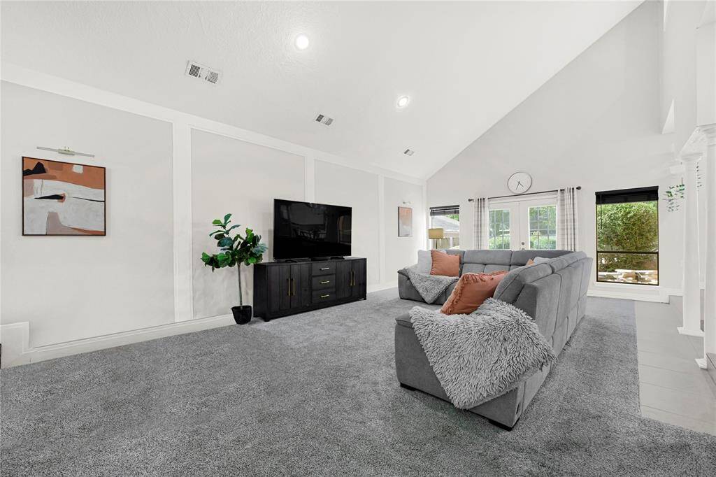 Entertainment area with balcony over looking pool