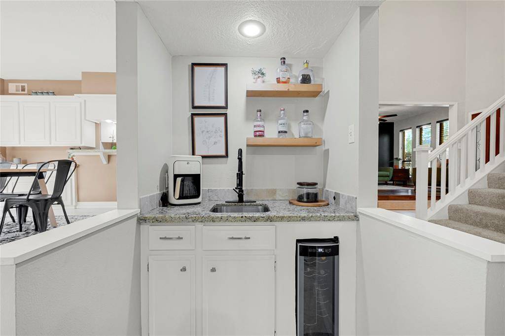 Wet bar