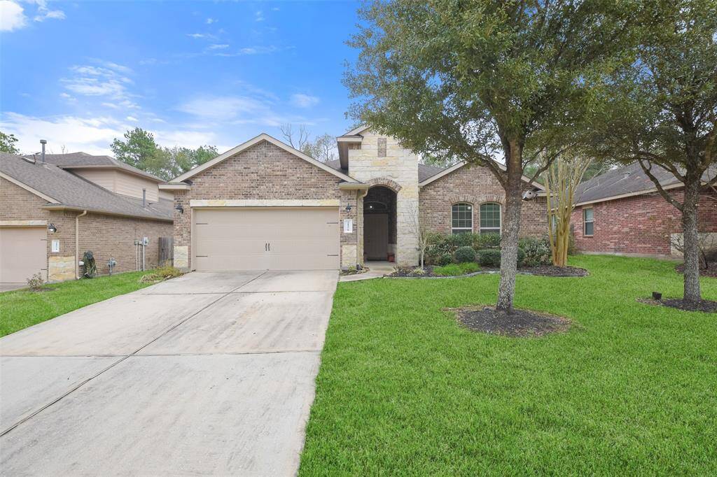Quaint one story with 3/4 bedrooms