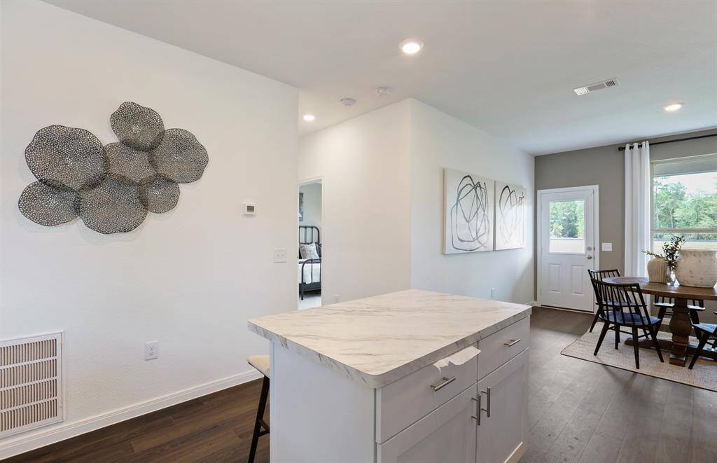 MODEL HOME images may NOT be consistent with finished product.