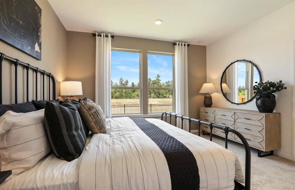 MODEL HOME images may NOT be consistent with finished product.