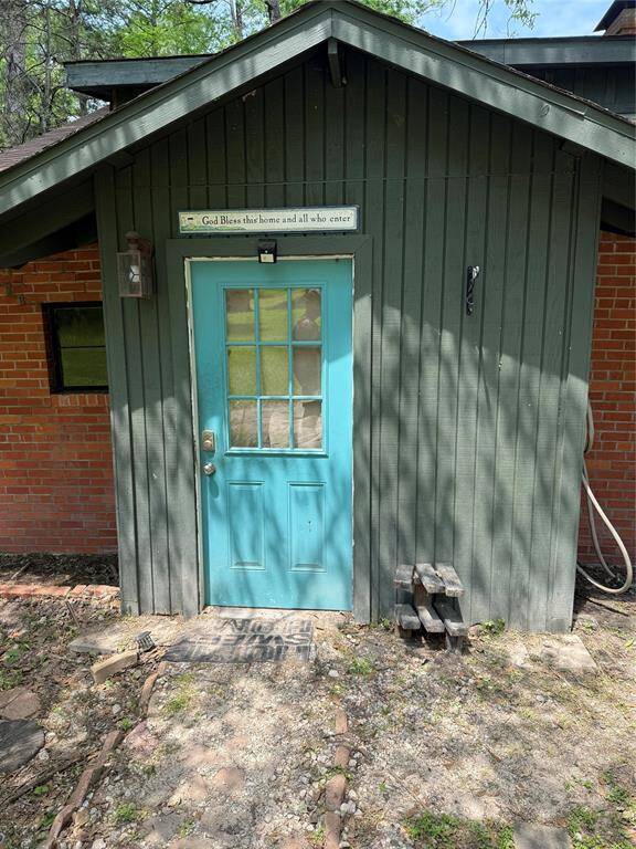 Cabin at the rear of of the property - backs up to the creek
