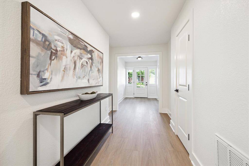 Entry Foyer