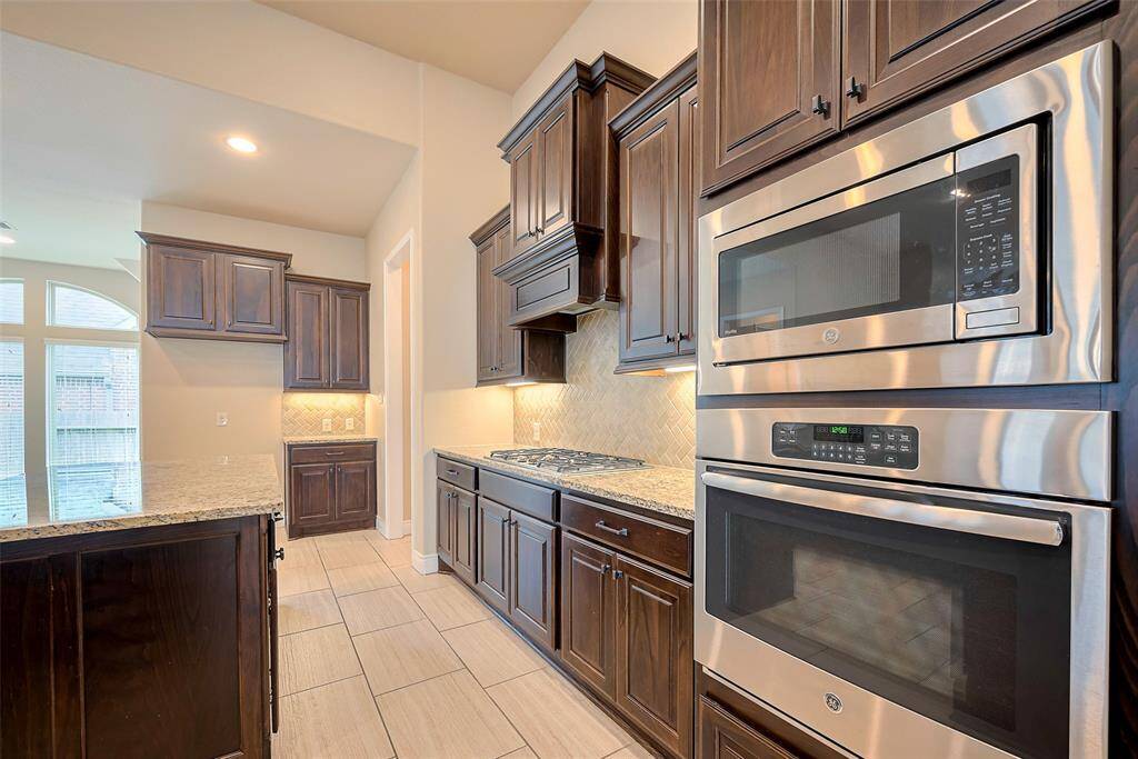 Electric Oven and New Microwave