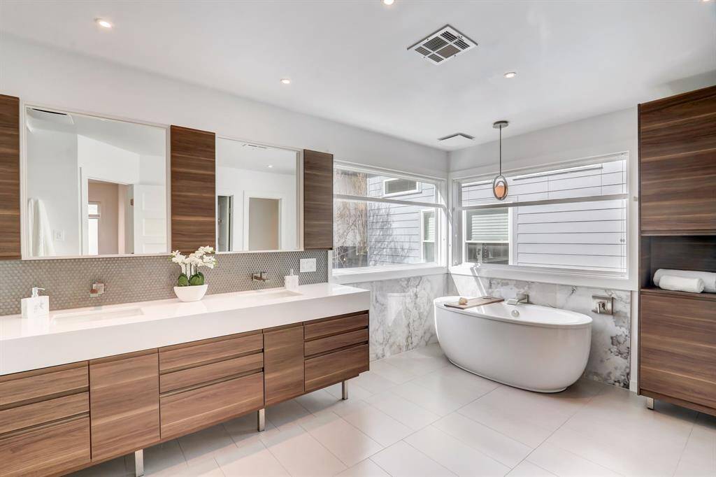 Check in to your home spa and take a long bath after a busy day to relax.