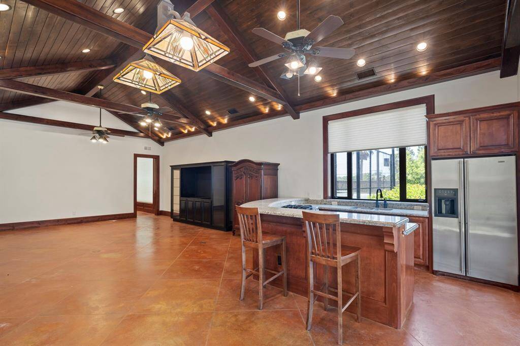 Guest suite