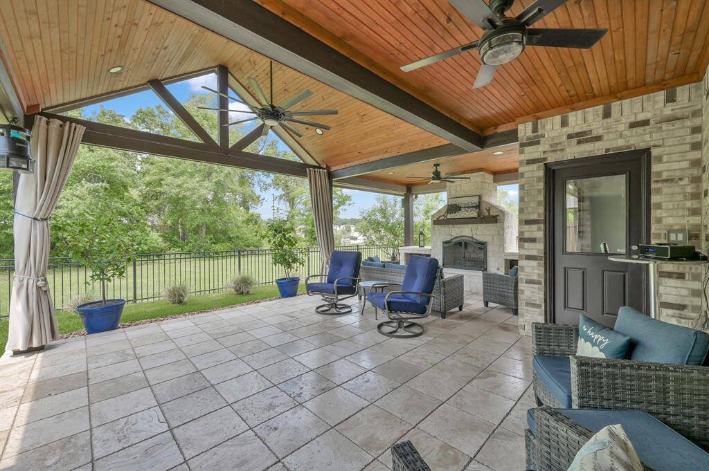 “Serenity, Style, and Space – All in One Stunning Home!”