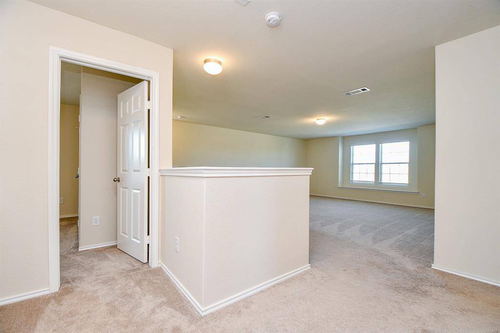 Welcome to this expansive and versatile upper level of this wonderful home.