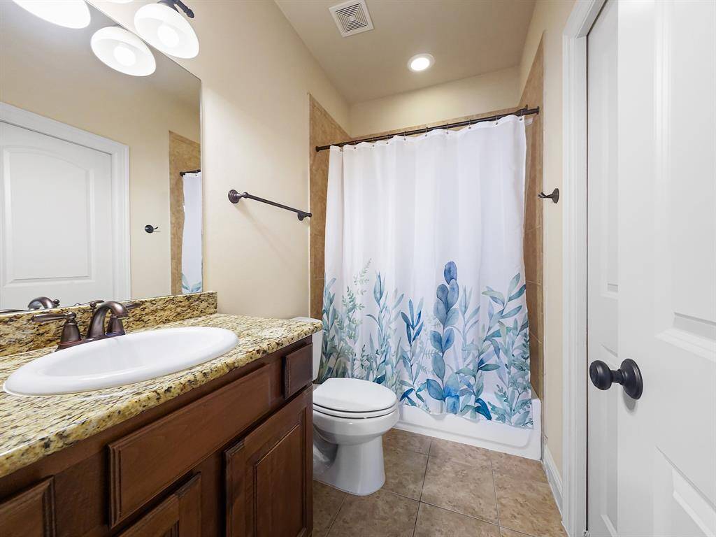 Enjoy the convenience of a private en-suite secondary bathroom, offering enhanced privacy and comfort for guests or family members.