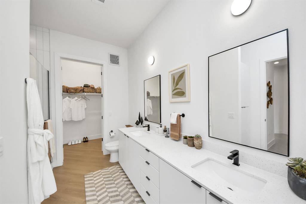Photos displayed may be of similar apartments or floor plans featuring the same finishes