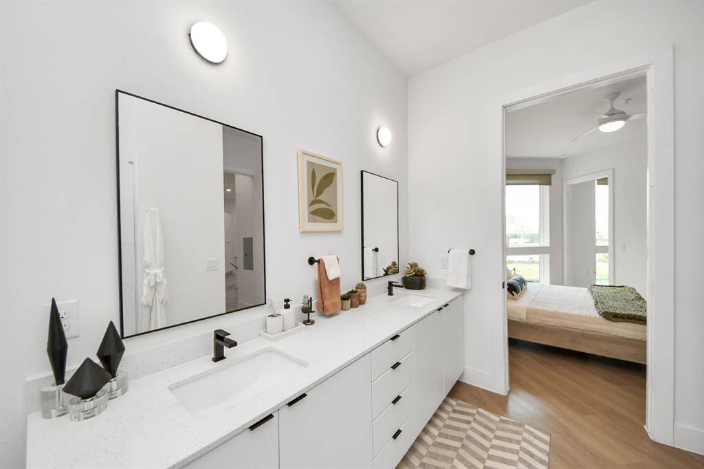 Photos displayed may be of similar apartments or floor plans featuring the same finishes