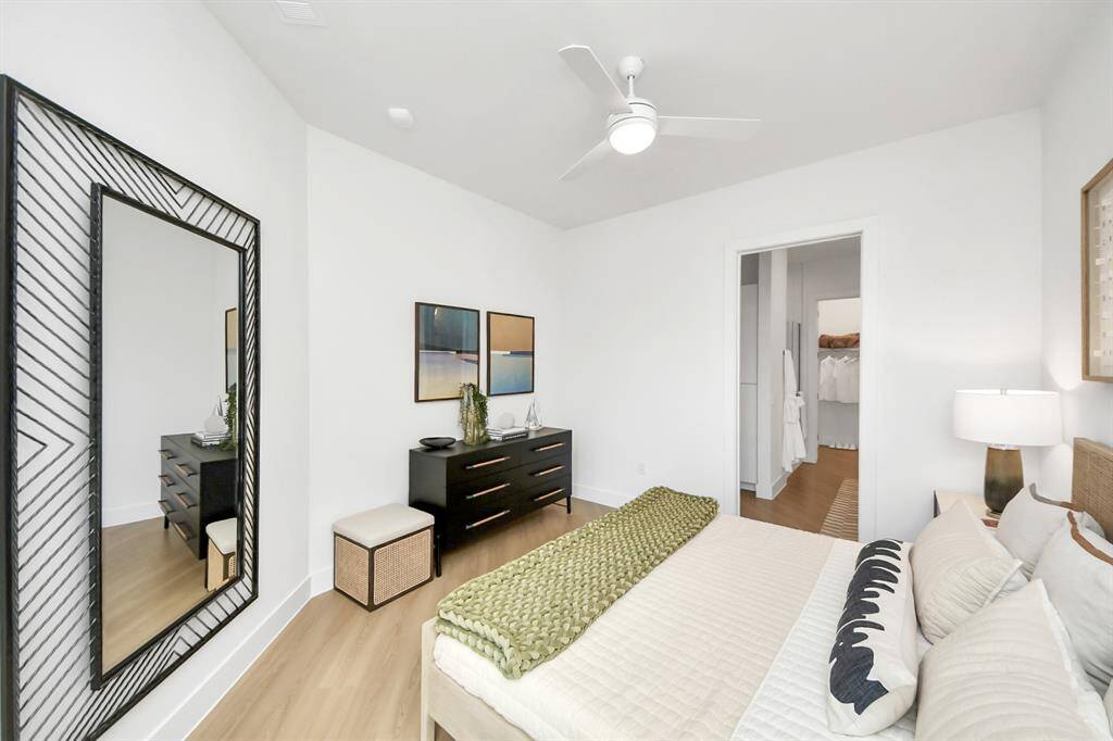 Photos displayed may be of similar apartments or floor plans featuring the same finishes
