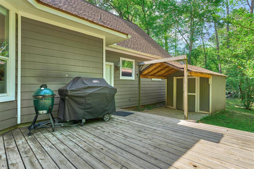 The 50 foot deck allows ample space to enjoy your surroundings!