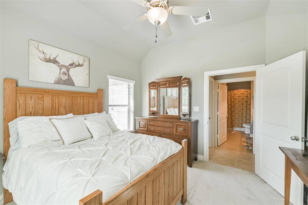 Conveniently located by the bathroom. Again, notice the ceiling height.
