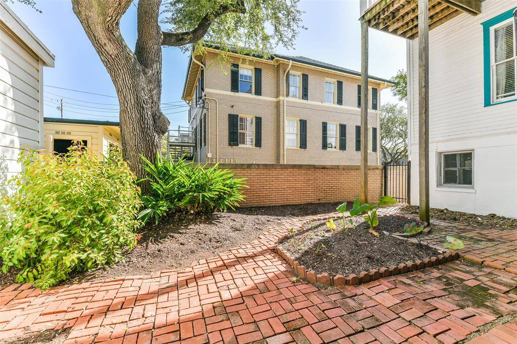 Property Image 46