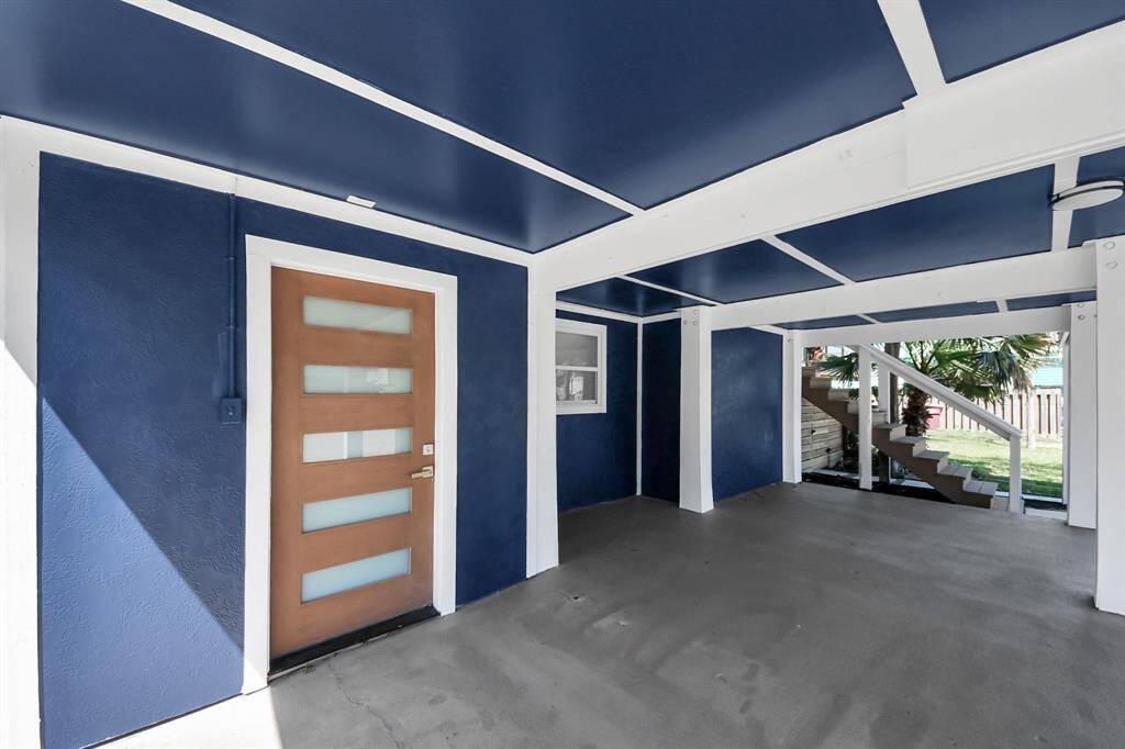 Mud room entrance