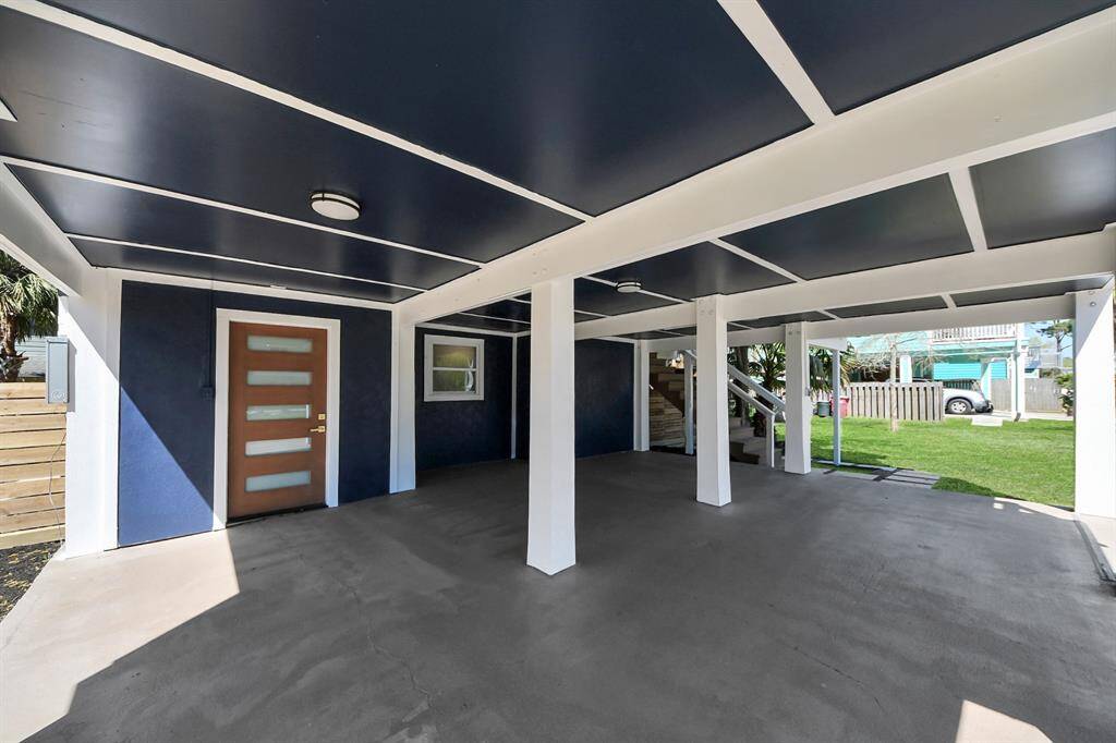 Mud room entrance
