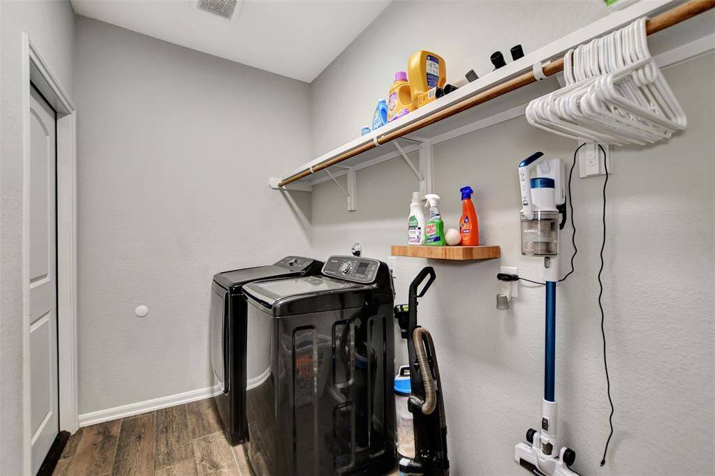 Spacious Laundry Room