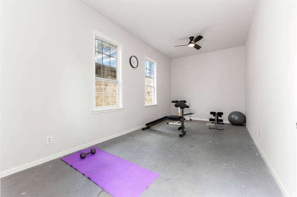 Another view of the flex space.