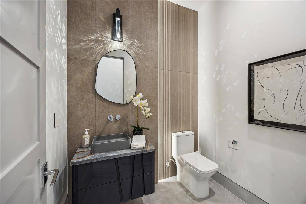 Formal powder bath
