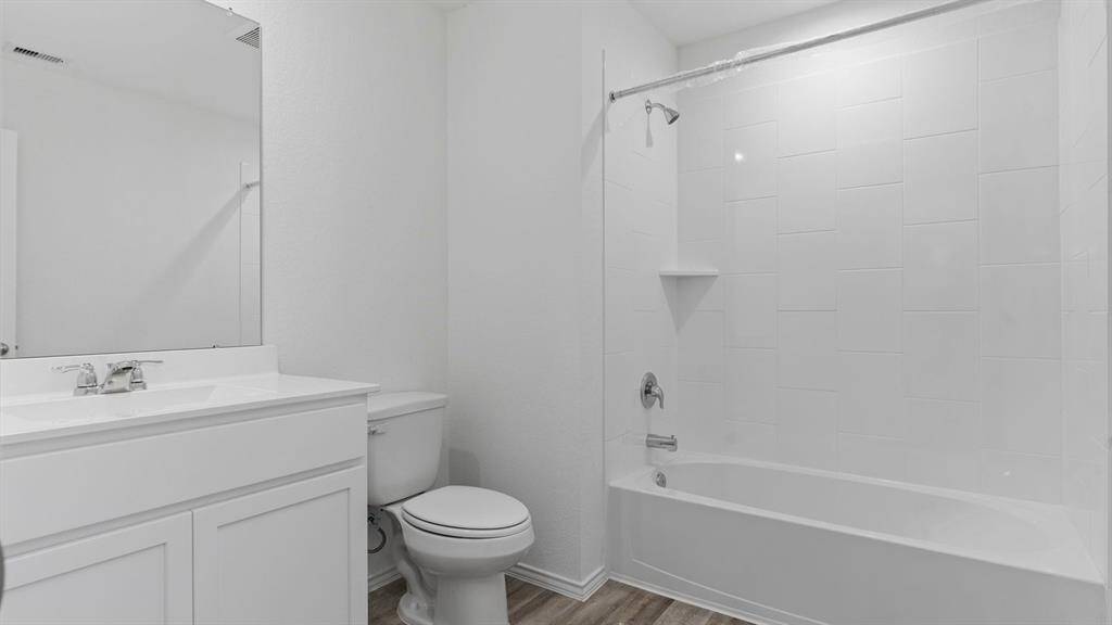 *Images and 3D tour are for illustration only and options may vary from home as built.