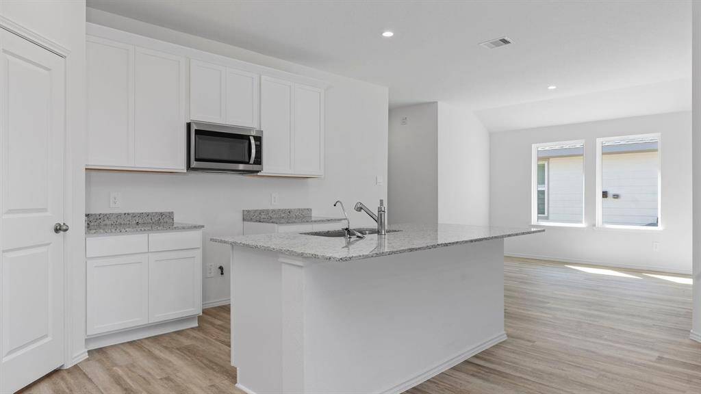 *Images and 3D tour are for illustration only and options may vary from home as built.