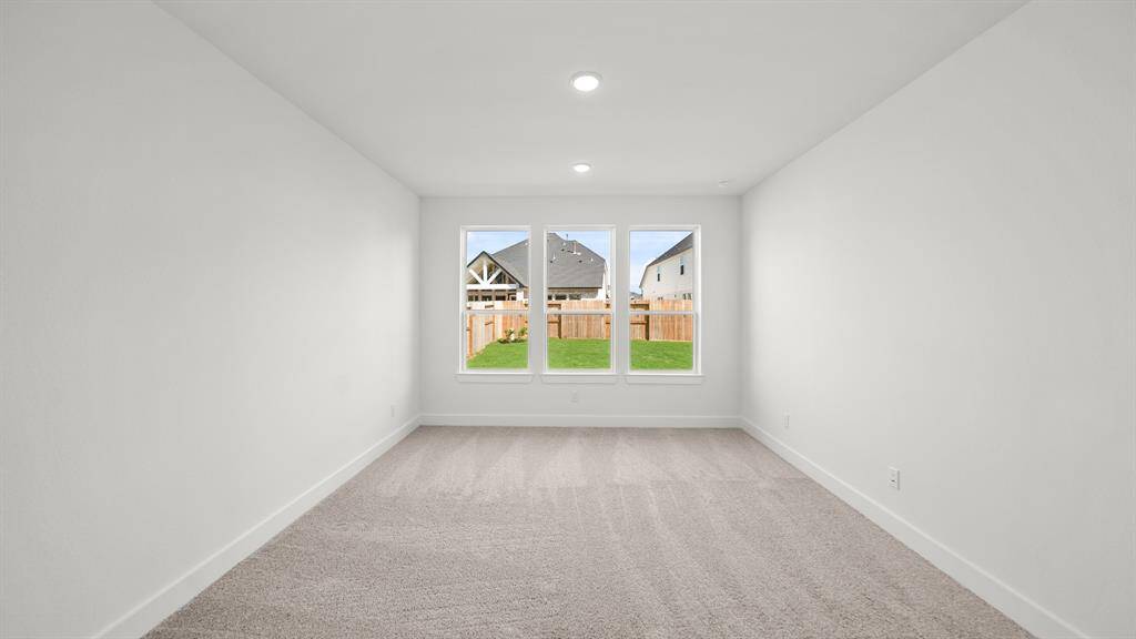 *REPRESENTATIONAL PHOTO* Main Bedroom Paradise