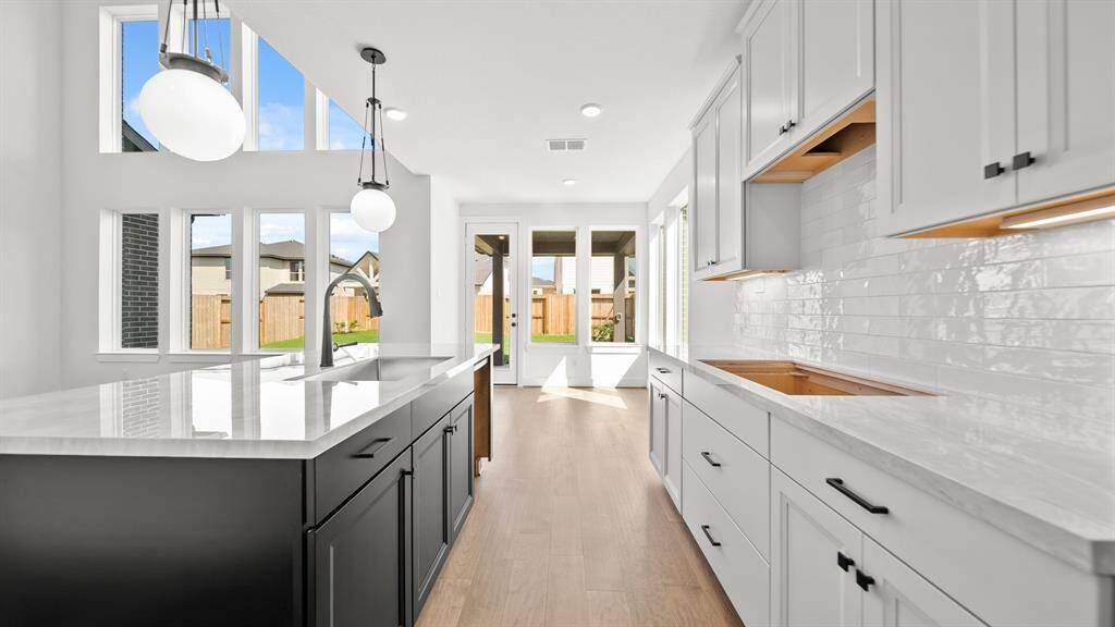 *REPRESENTATIONAL PHOTO* Grand Kitchen Overlooking the Cozy Breakfast Nook