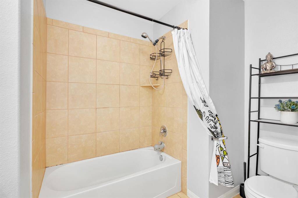 2nd Bathroom