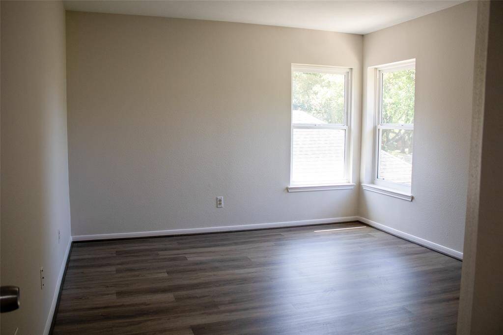 Comfortable secondary bedrooms—perfect for family, guests, or a home office