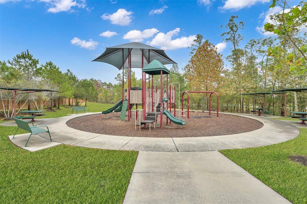 Pocket Parks throughout!