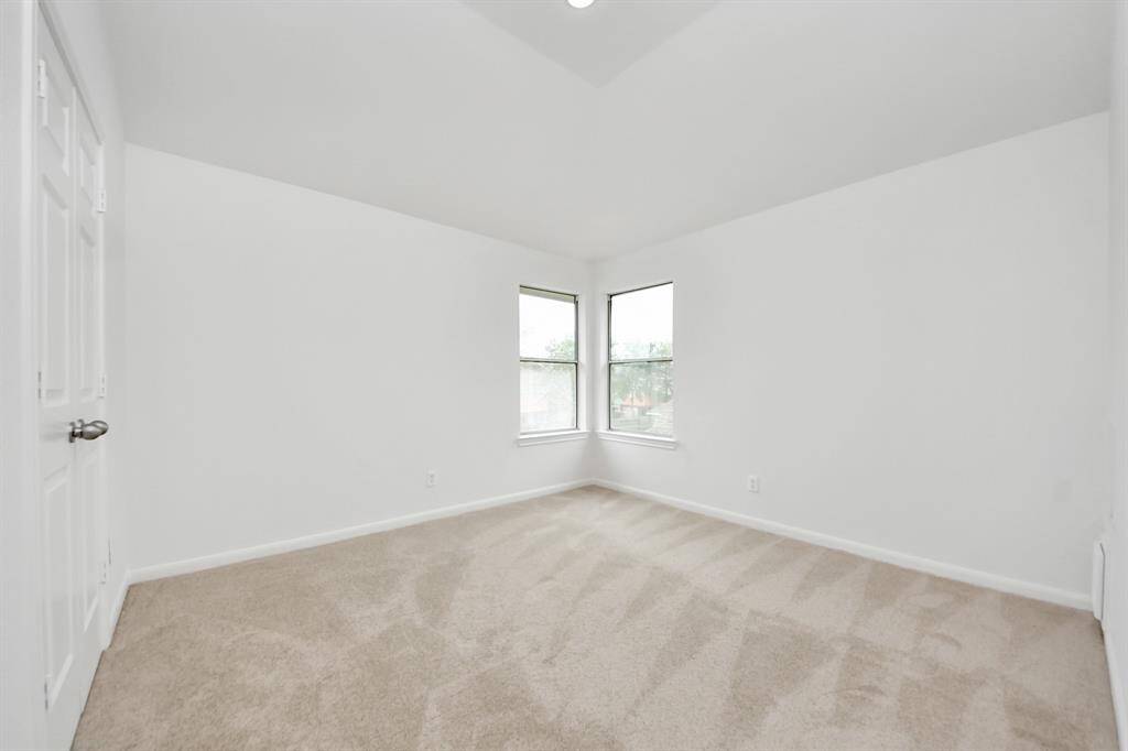 Upstairs bedroom 2