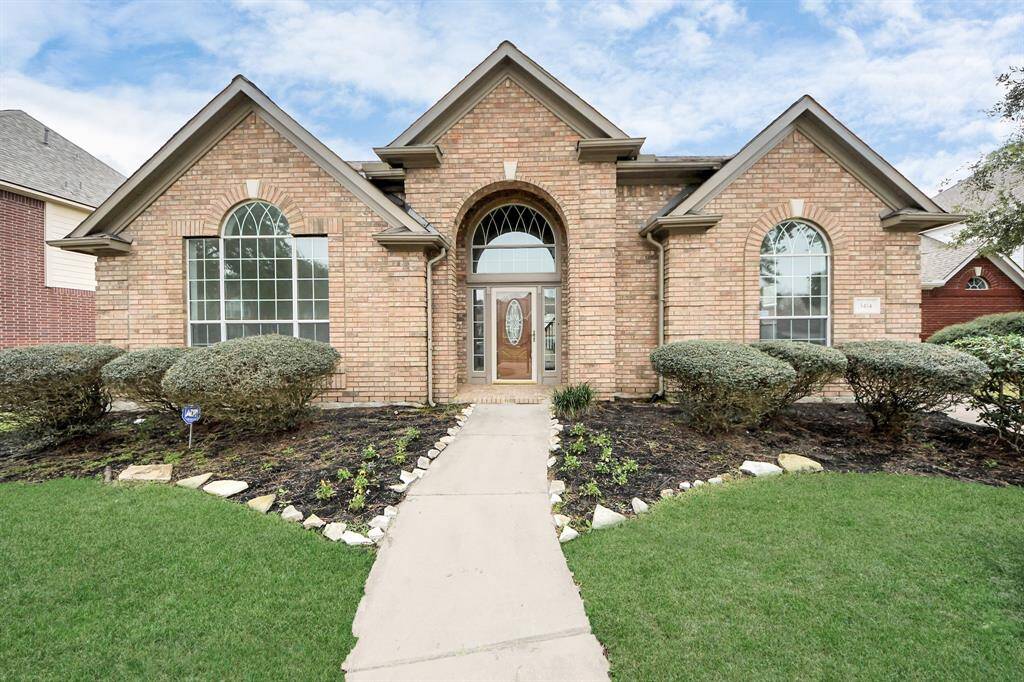 3414 Hansford