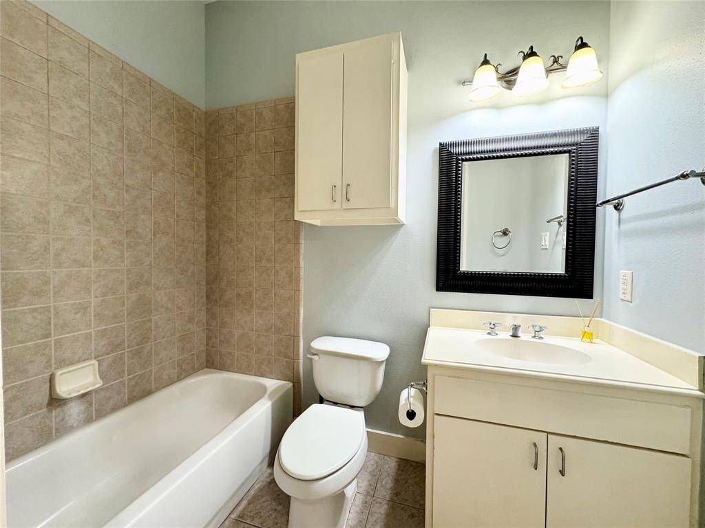 Secondary bath.