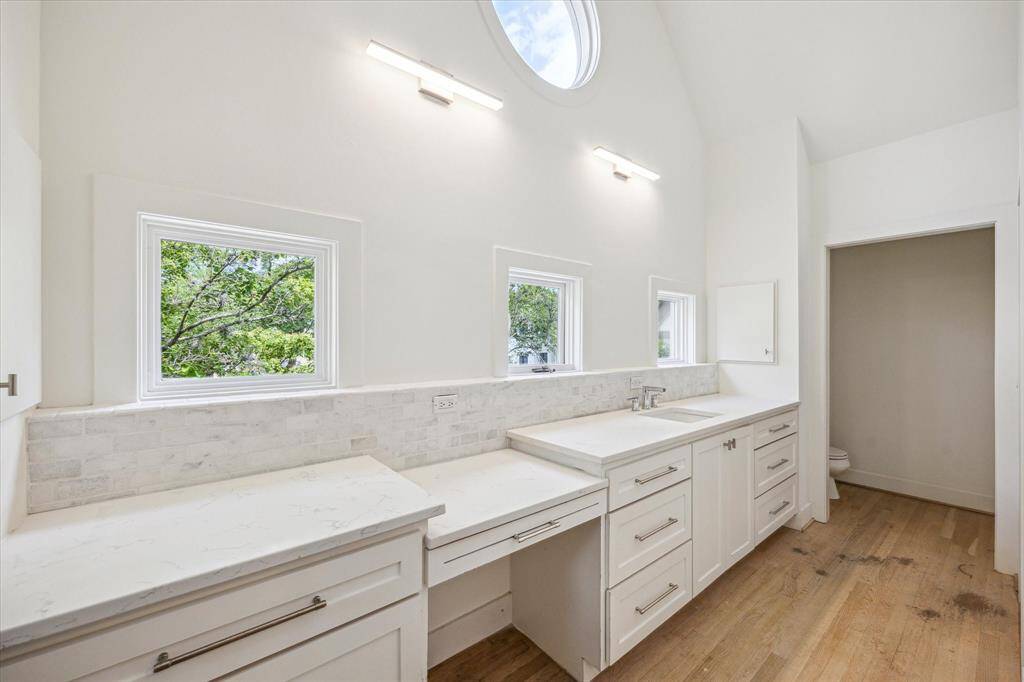 Primary bath with vanity area